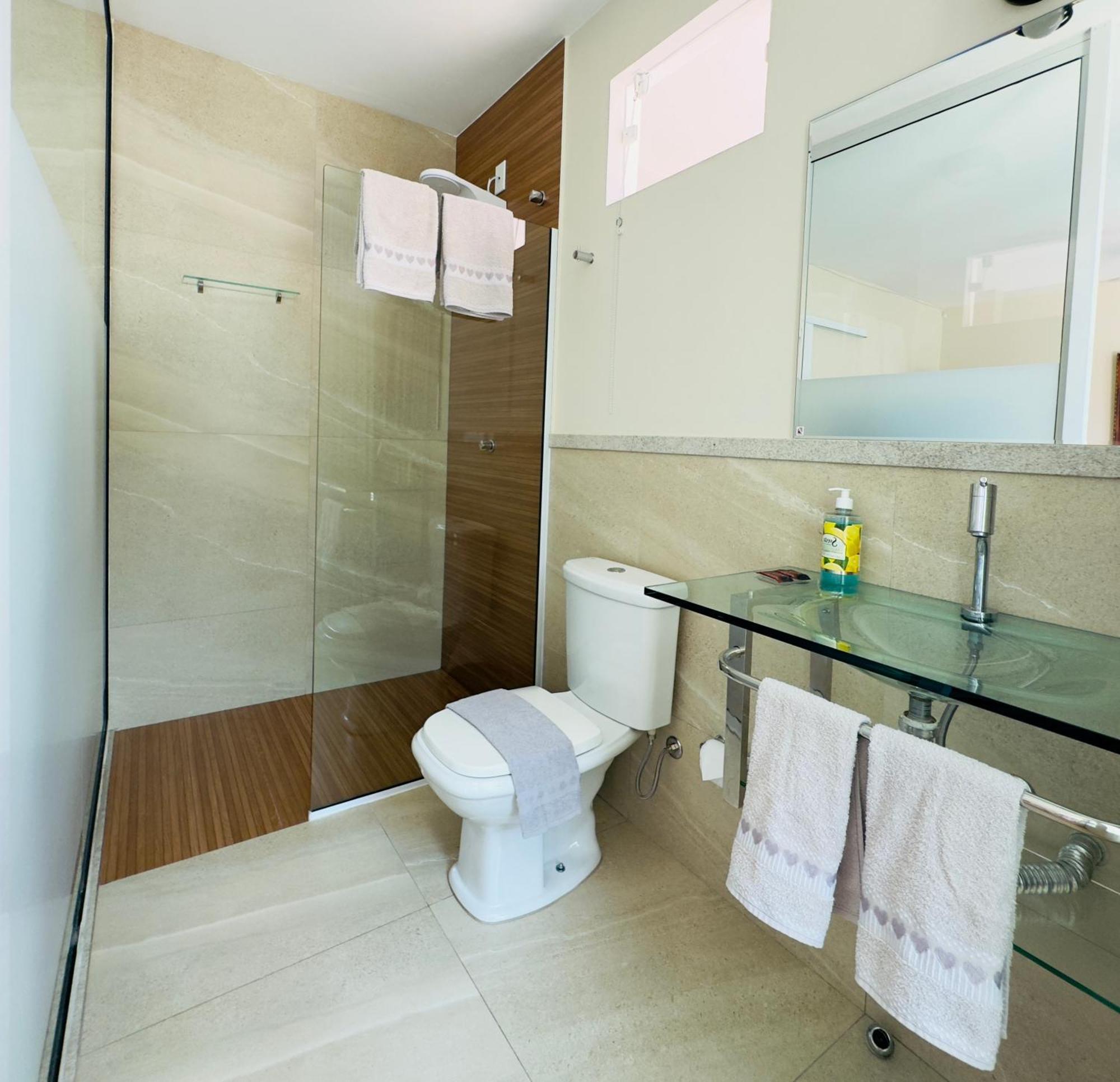Pousada Familiar Vilage Bed & Breakfast Homestay Volta Redonda Exterior photo