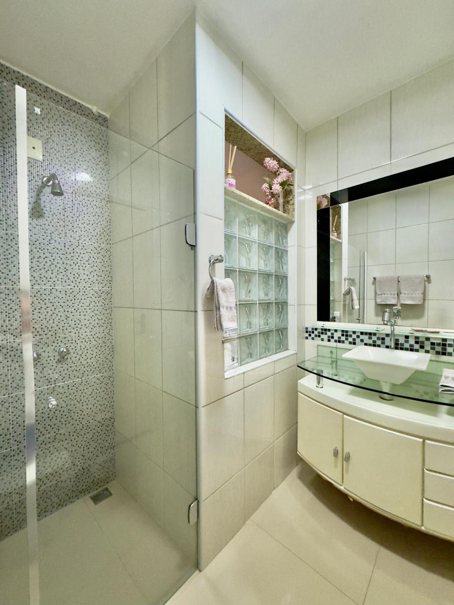 Pousada Familiar Vilage Bed & Breakfast Homestay Volta Redonda Exterior photo