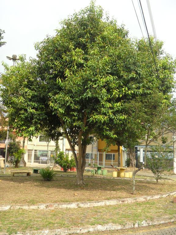 Pousada Familiar Vilage Bed & Breakfast Homestay Volta Redonda Exterior photo