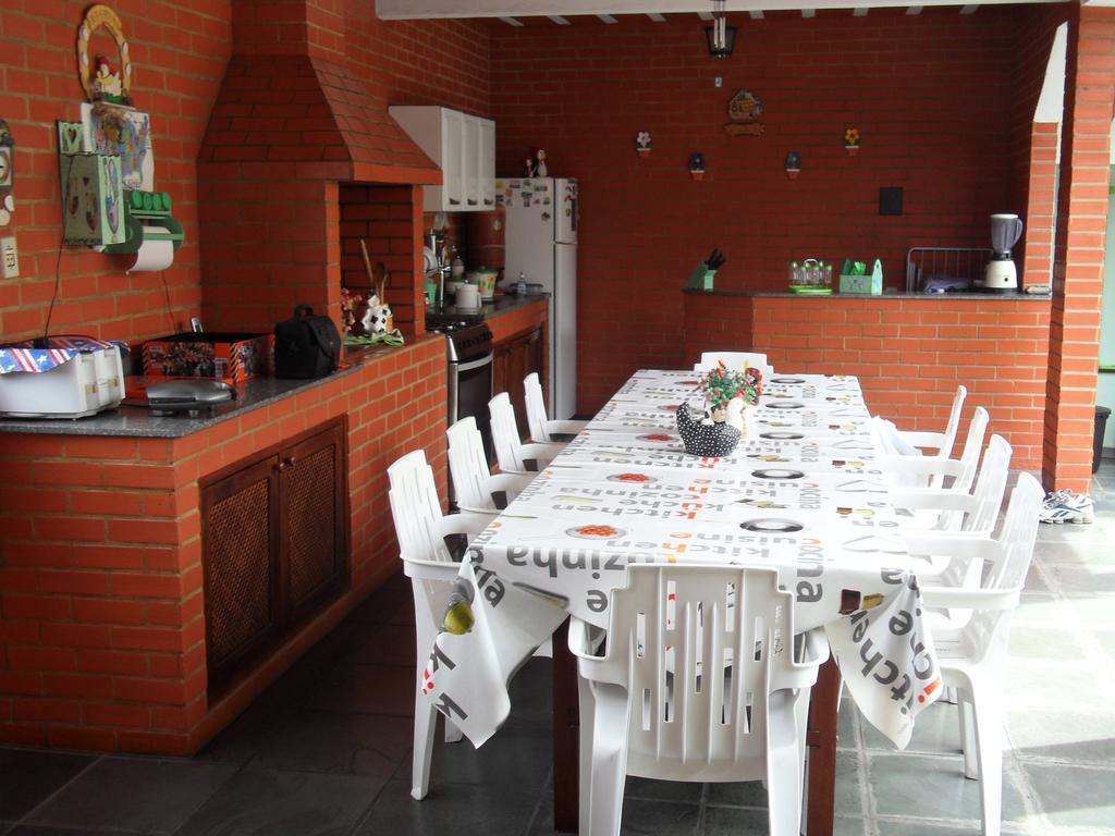 Pousada Familiar Vilage Bed & Breakfast Homestay Volta Redonda Exterior photo
